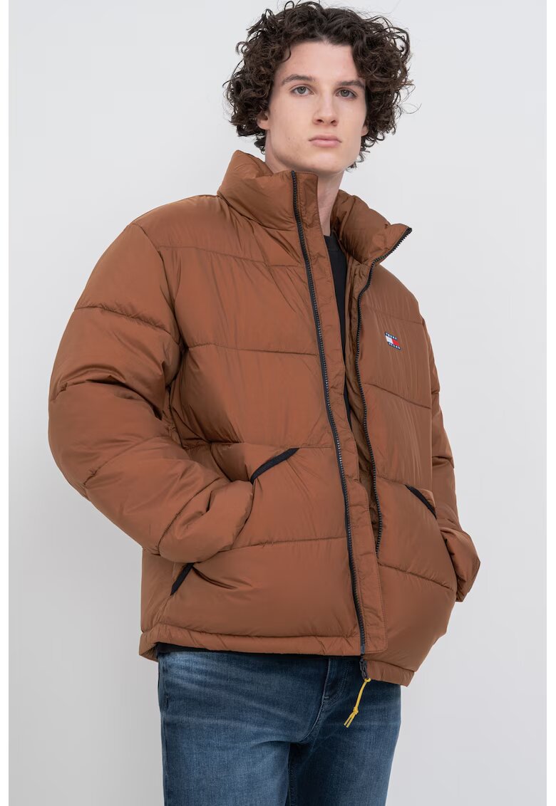 Tommy Jeans Подплатено зимно яке с лого