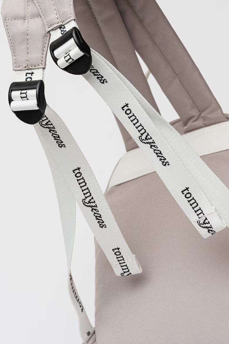 Tommy Jeans Раница ESS Daily с външен джоб - 6 л Бледозелен