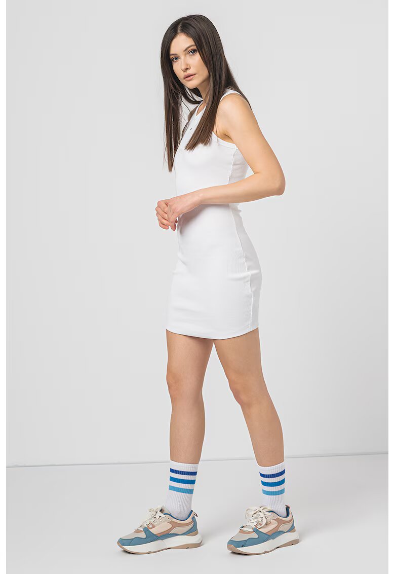 Tommy Jeans Рипсена рокля с органичен памук
