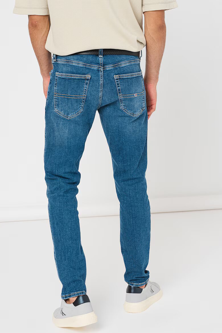 Tommy Jeans Скосени дънки със средна талия Тъмносин
