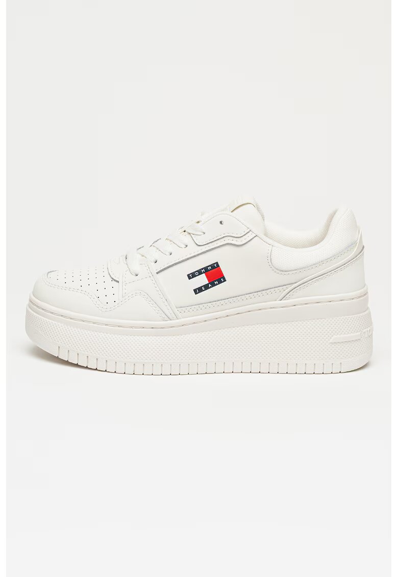 Tommy Jeans Скосени кожени спортни обувки - Бял