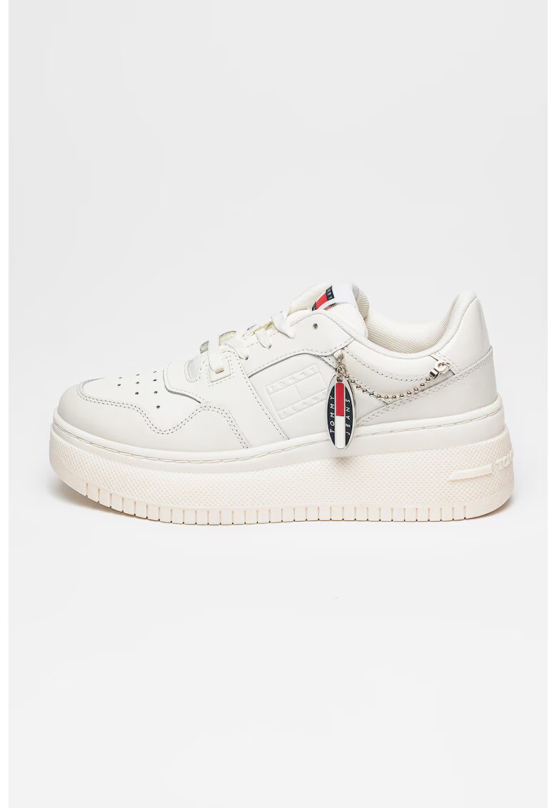 Tommy Jeans Скосени кожени спортни обувки с перфорации