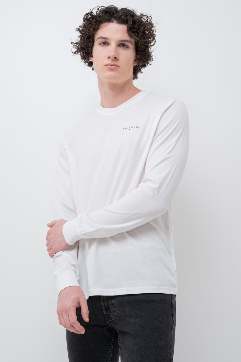 Tommy Jeans Слим блуза с овално деколте Бял
