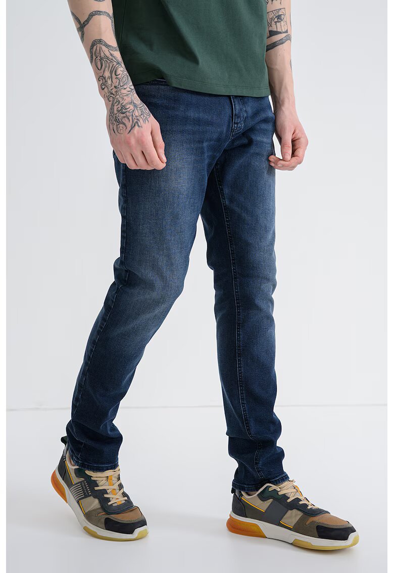 Tommy Jeans Слим дънки със захабен ефект