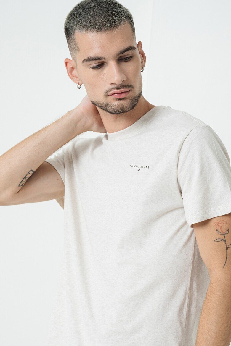 Tommy Jeans Слим тениска с лого