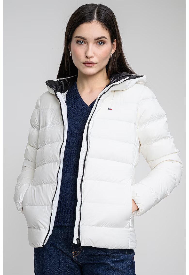 Tommy Jeans Зимно слим яке с качулка - Бял