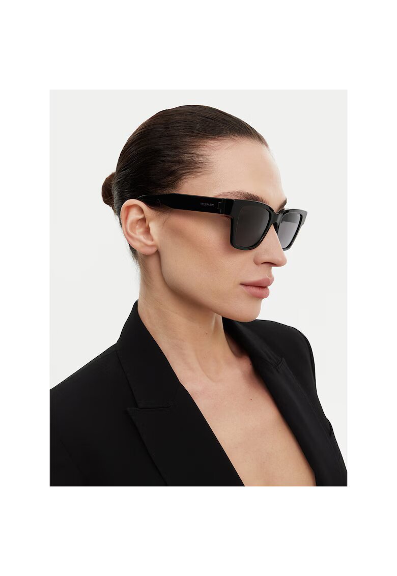 Trussardi Дамски слънчеви очила Black A01 - размери: 30x15см
