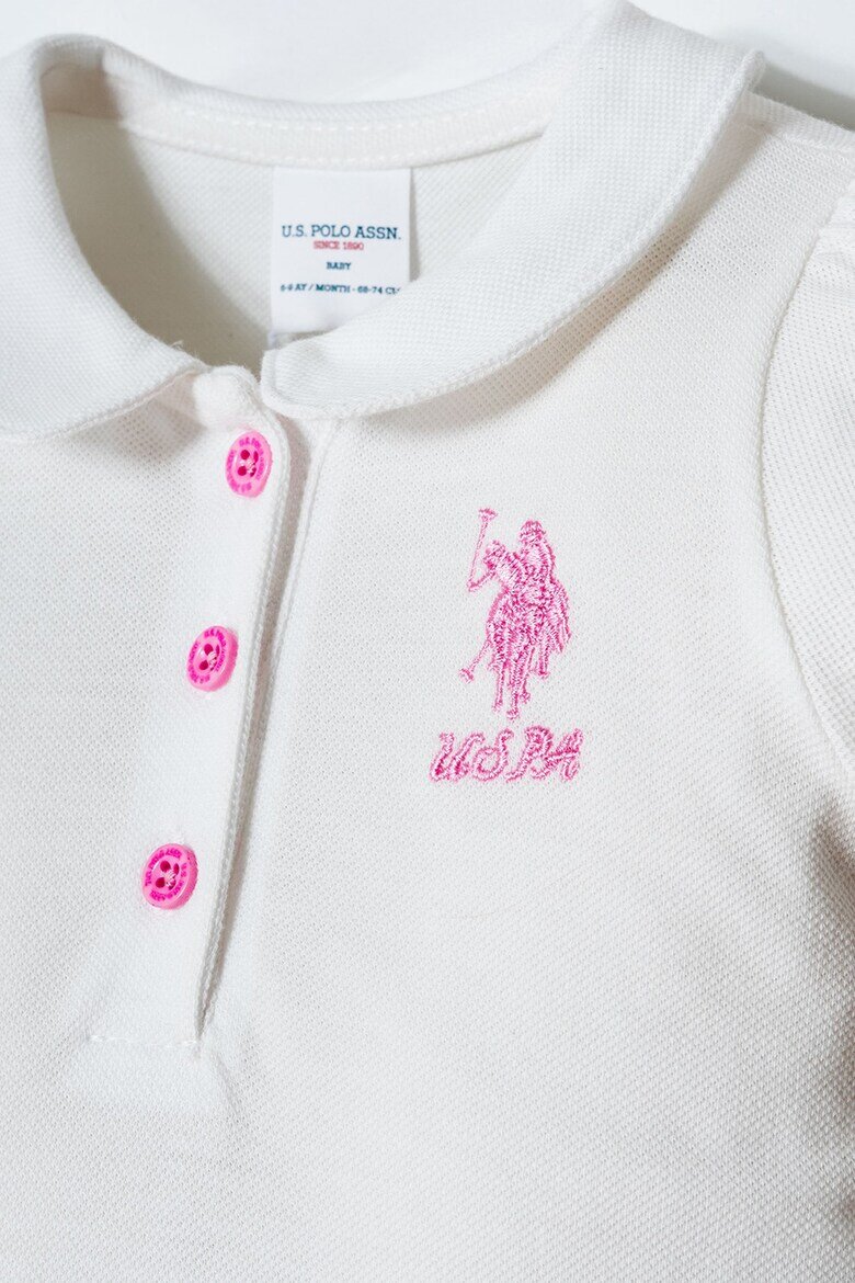 U.S. Polo Assn. Рокля от пике с лого Бял