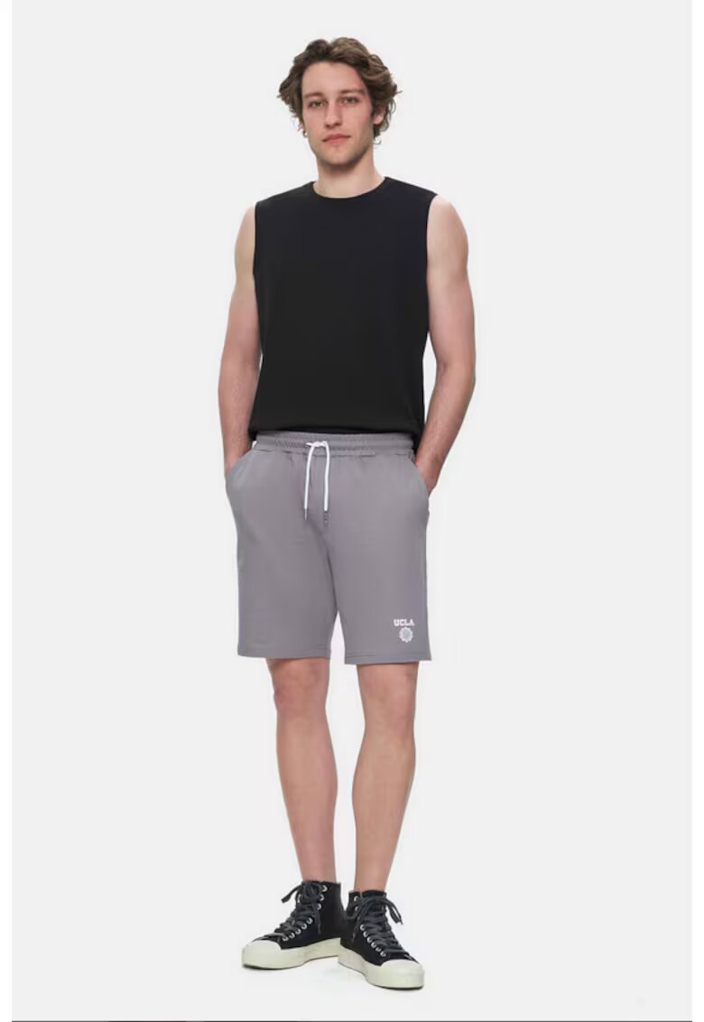 UCLA Pantaloni scurti din amestec de bumbac Fowler - Gri - Сив