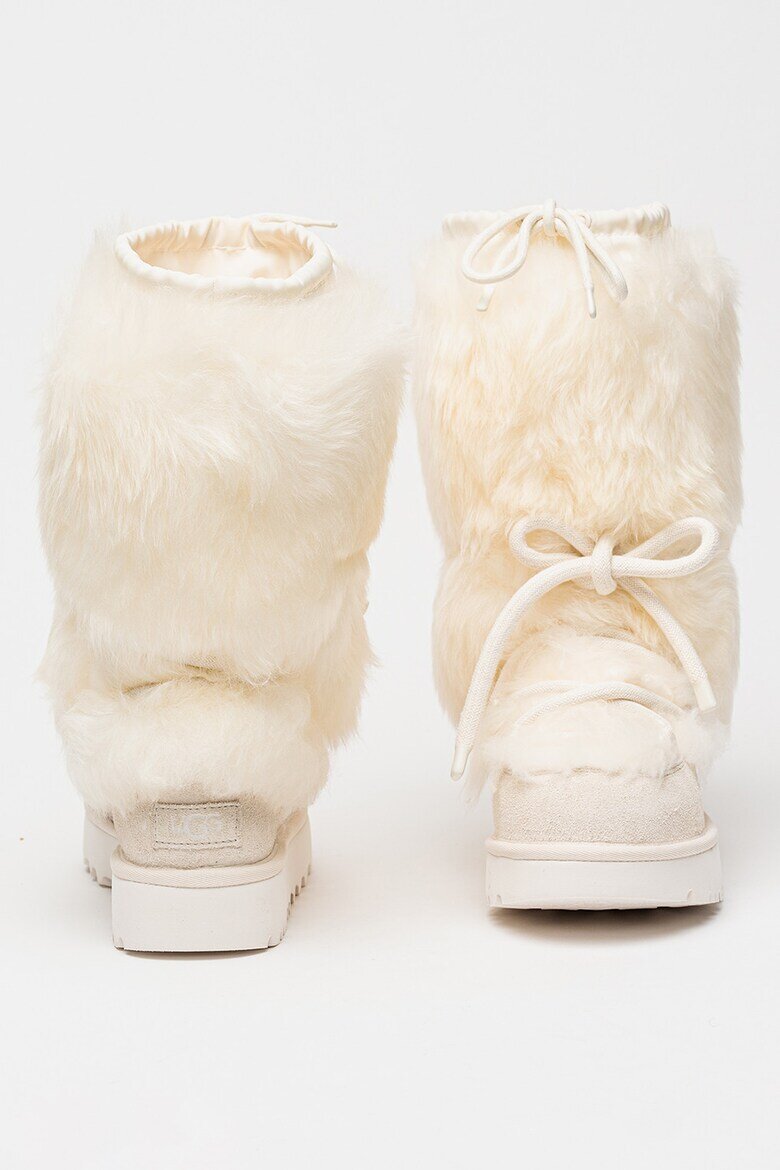 UGG Ботуши Chalet от пух Мръснобял