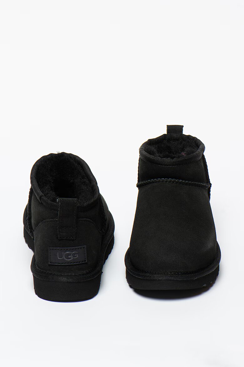 UGG Класически slip-on мини велурени ботуши - 43797 Черен