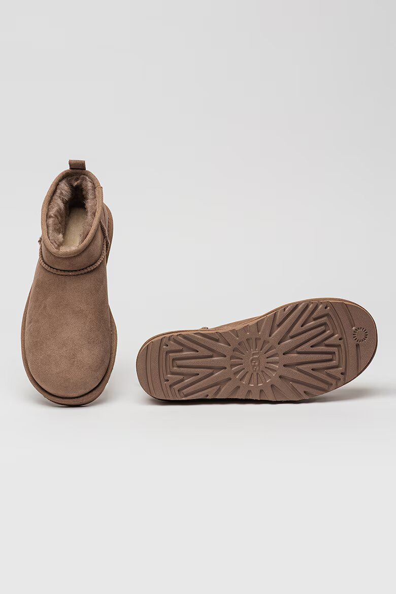 UGG Непромокаеми велурени боти Classic Ultra Mini с лесно обуване Светло кафяво