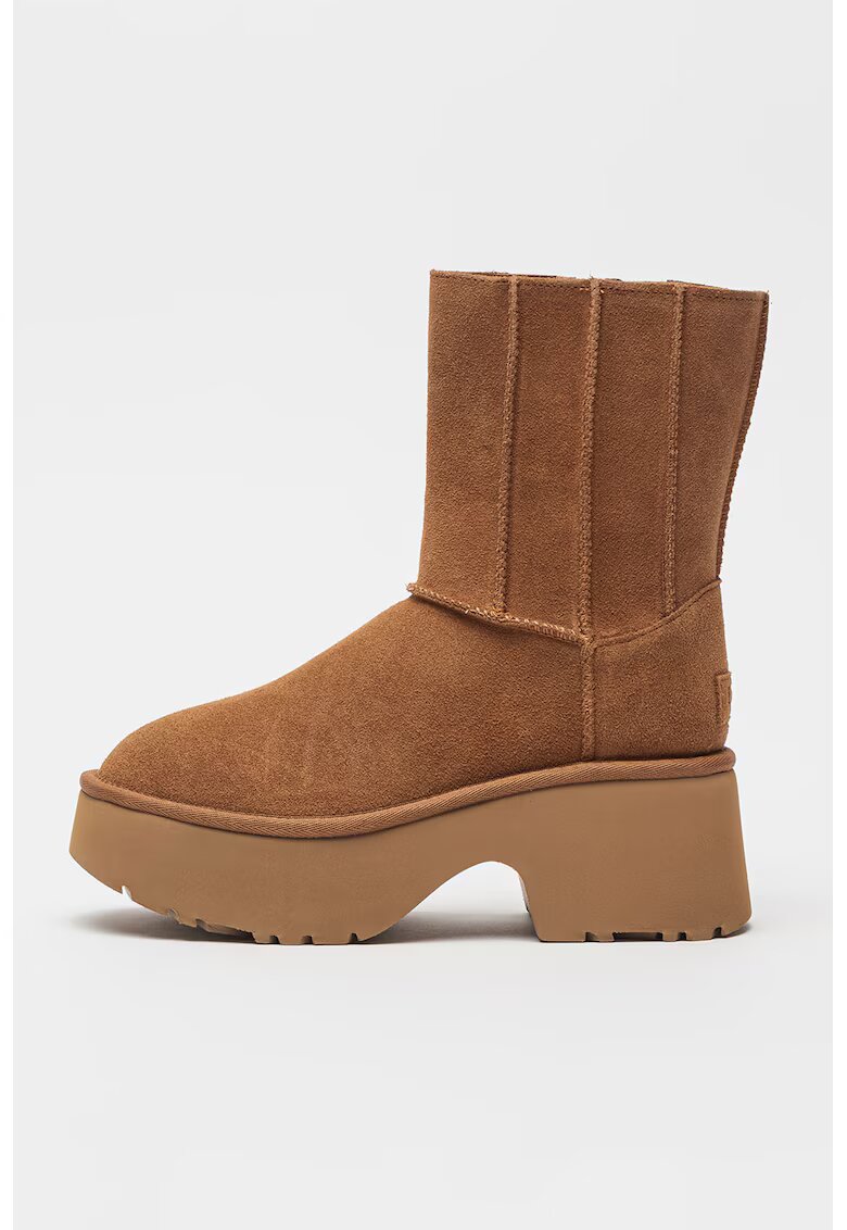 UGG Велурени боти Classic Twin - Камел
