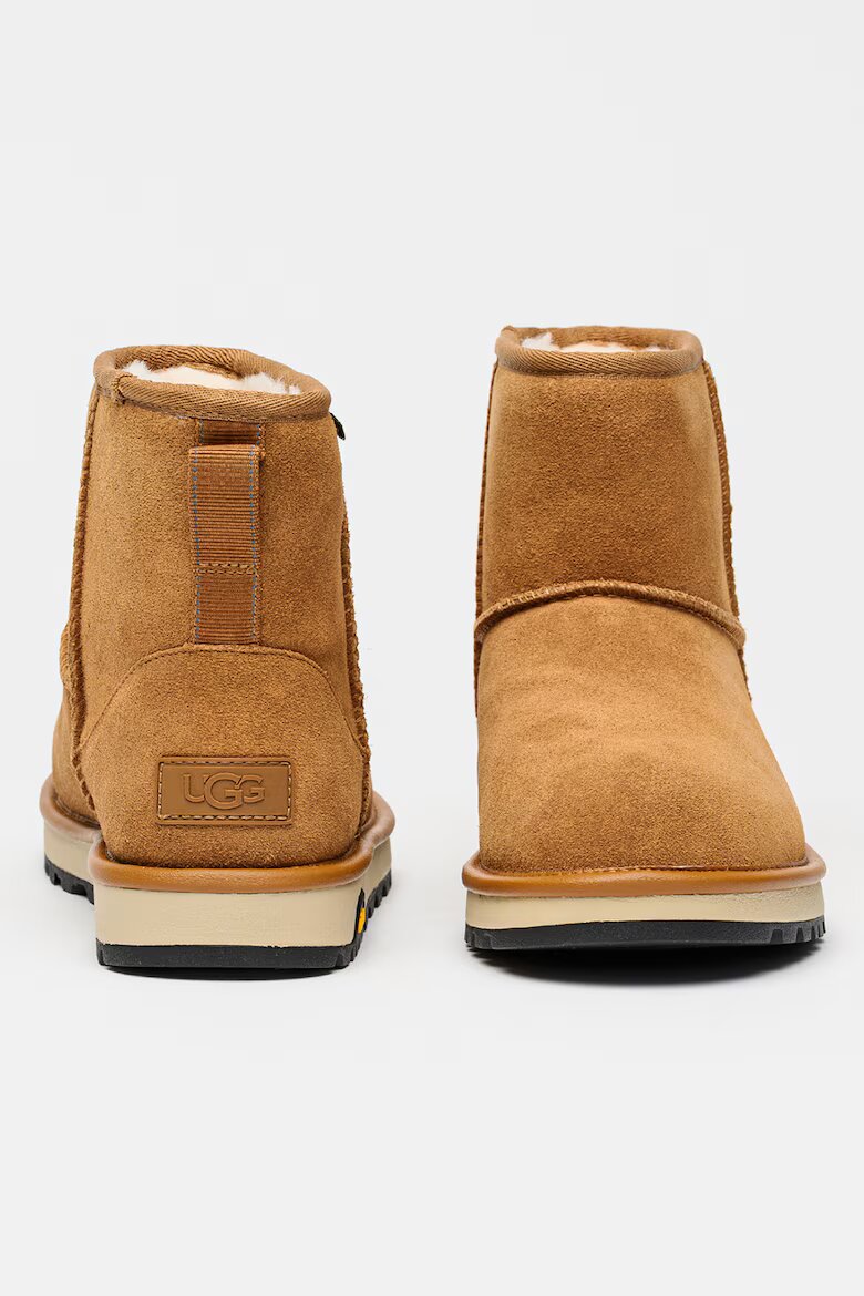 UGG Велурени боти Mini GTX Канелено кафяво