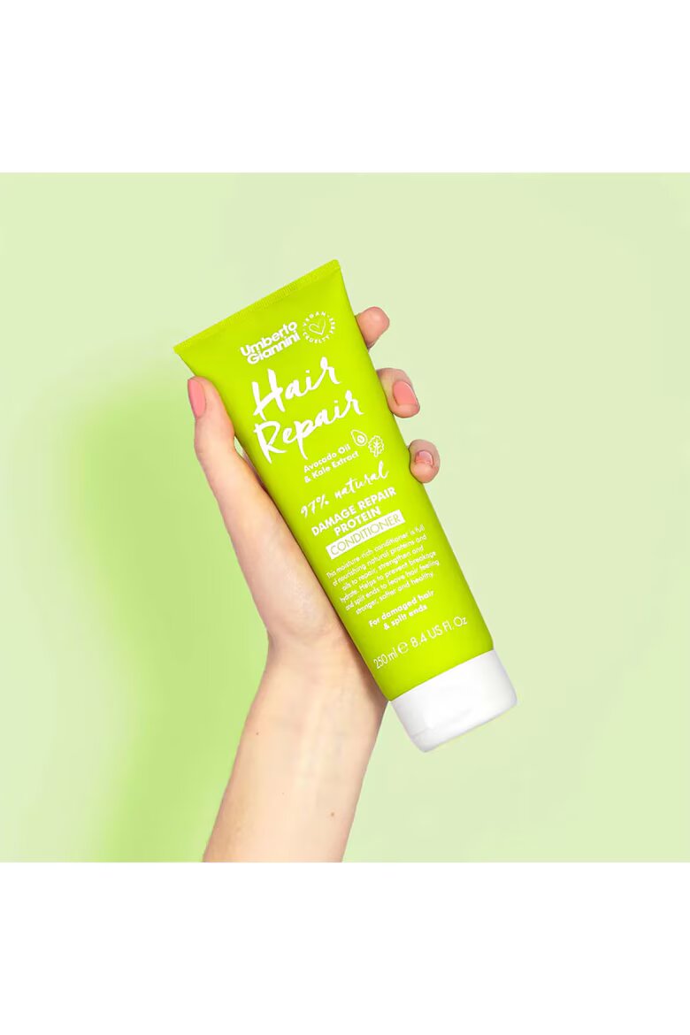Umberto Giannini Възстановяващ балсам с масло от авокадо и екстракт от зеле Hair Repair 250 ml