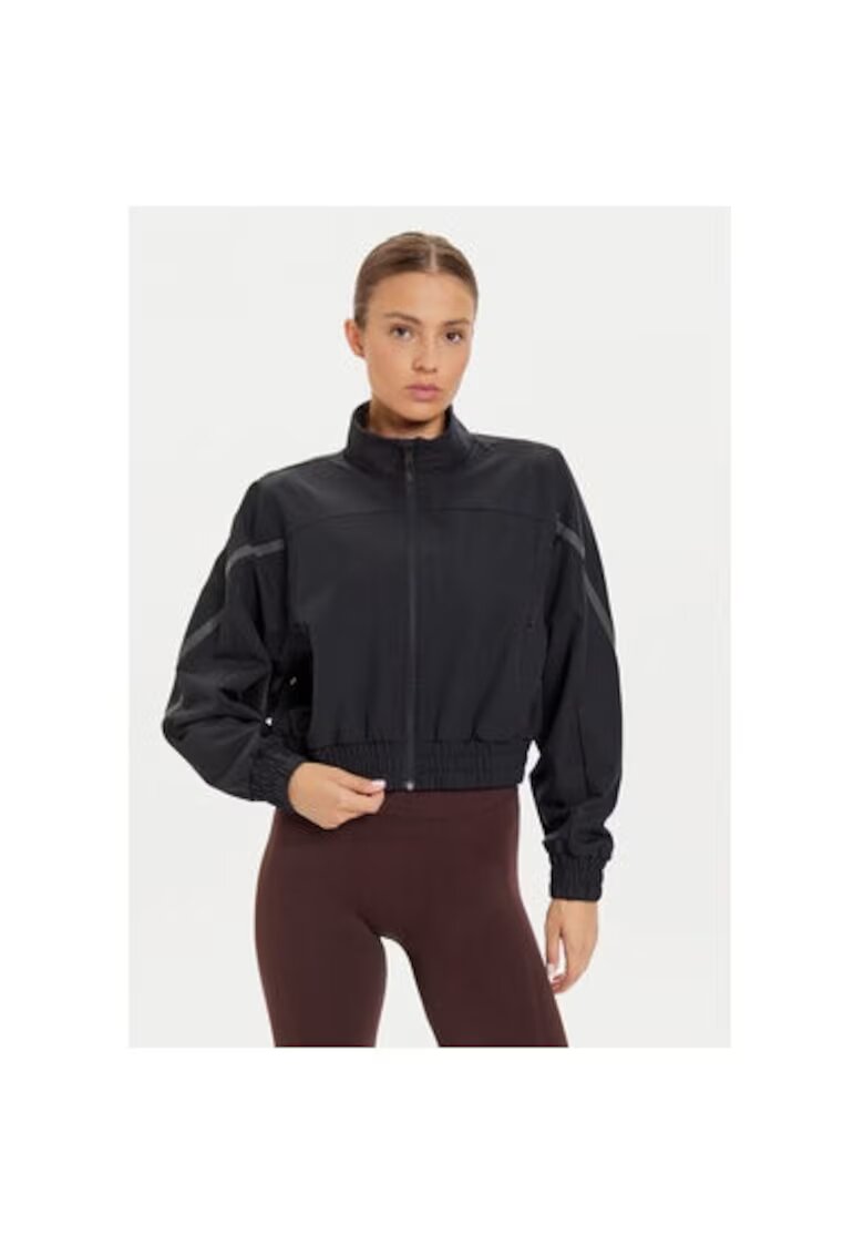 Under Armour Дамско яке - 304112393 - Полиестер - Черно