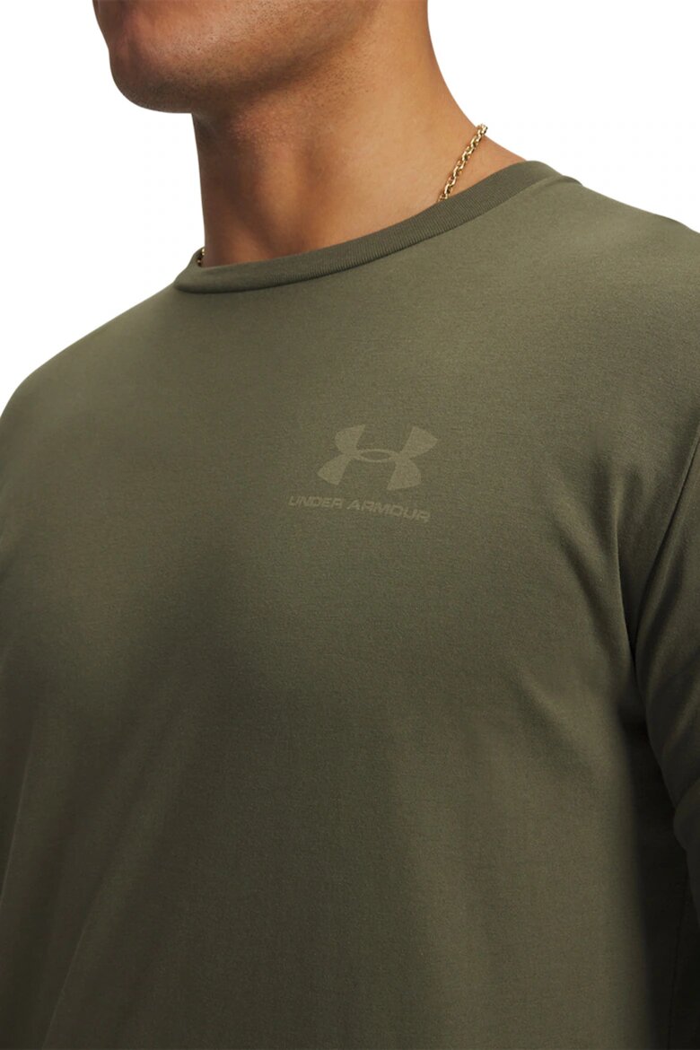 Under Armour Свободна блуза с овално деколте Зелени аспержи