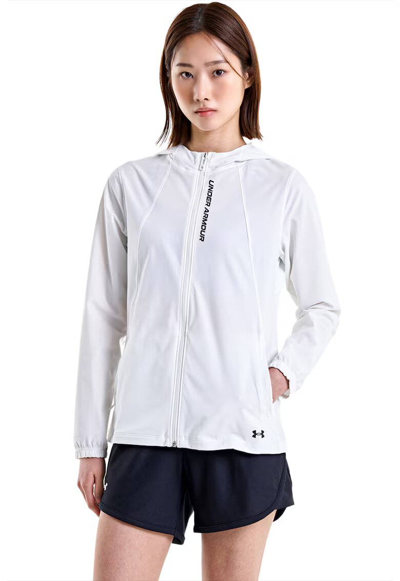 Under Armour Яке за бягане OutRun The Storm с качулка