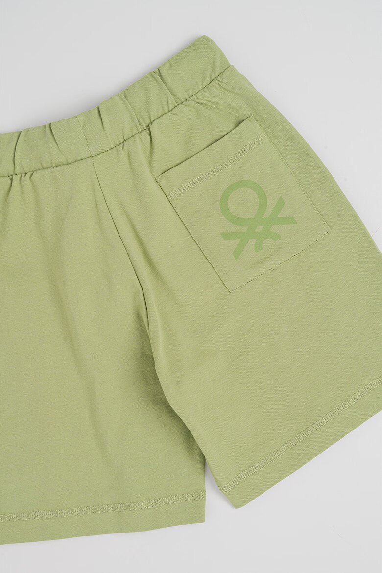 United Colors of Benetton Къс панталон с връзка и джоб Бледозелен