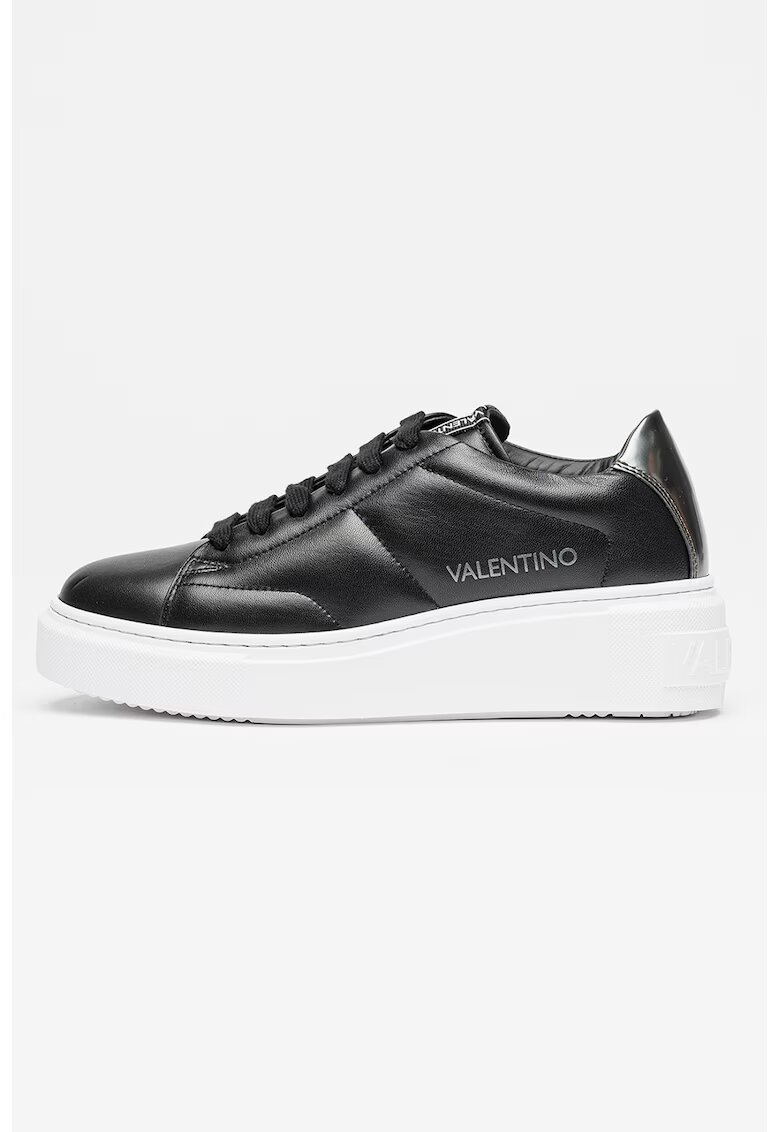 Valentino Скосени кожени спортни обувки с лого - Черен/Сребрист