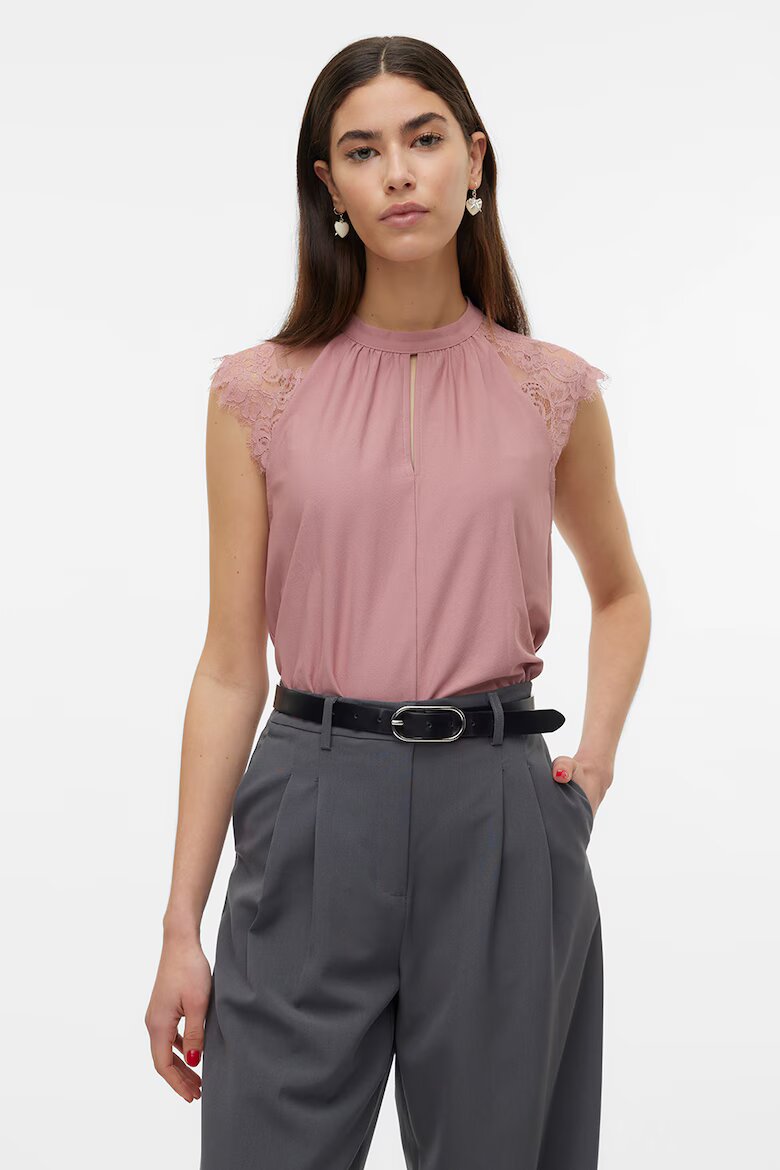 Vero Moda Блуза с дантелени ръкави Светлорозов