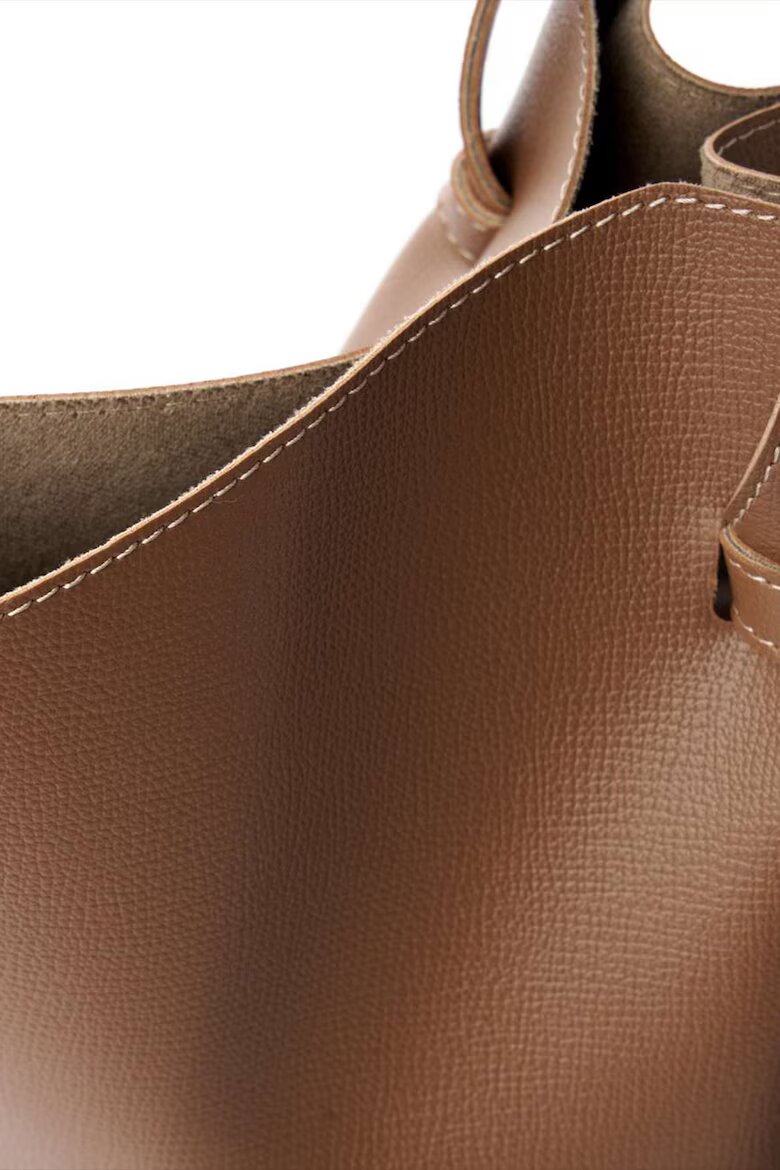 Vince Camuto Шопинг чанта от еко кожа Карамел