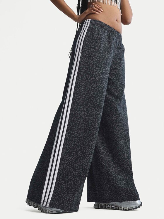 adidas Дънки Firebird Aop KD2816 Сив Loose Fit