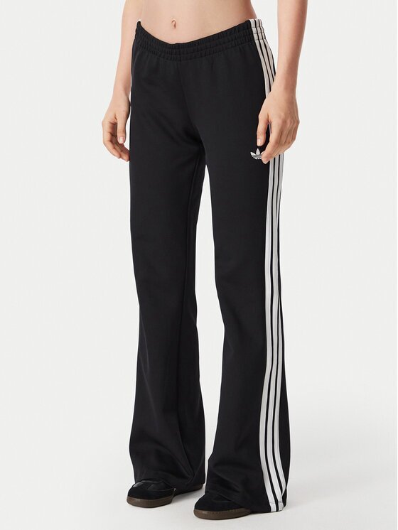 adidas Долнище анцуг 3S Flared KQ6424 Regular Fit
