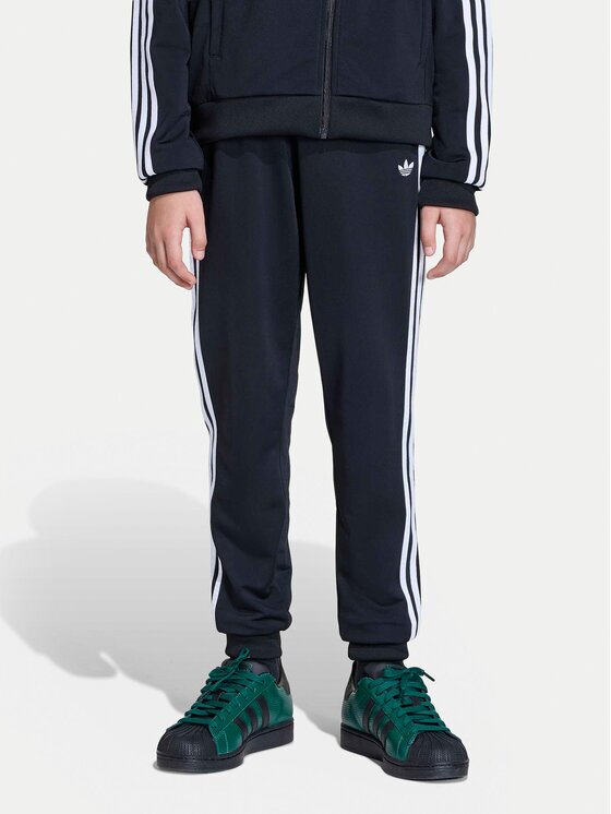adidas Долнище анцуг adicolor SST KE2862 Черен Regular Fit