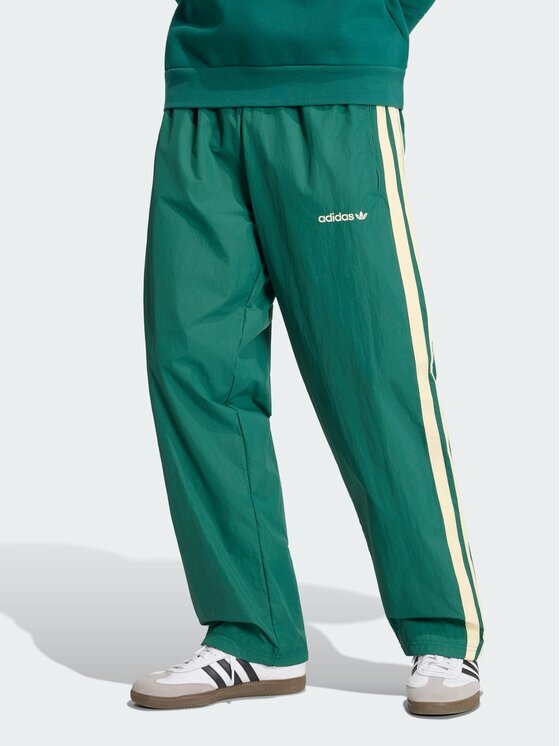 adidas Долнище анцуг Cutline Track KW8022 Regular Fit