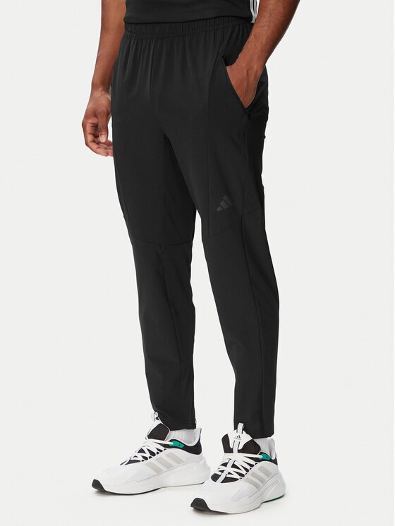 adidas Долнище анцуг D4T Workout KA7242 Черен Regular Fit