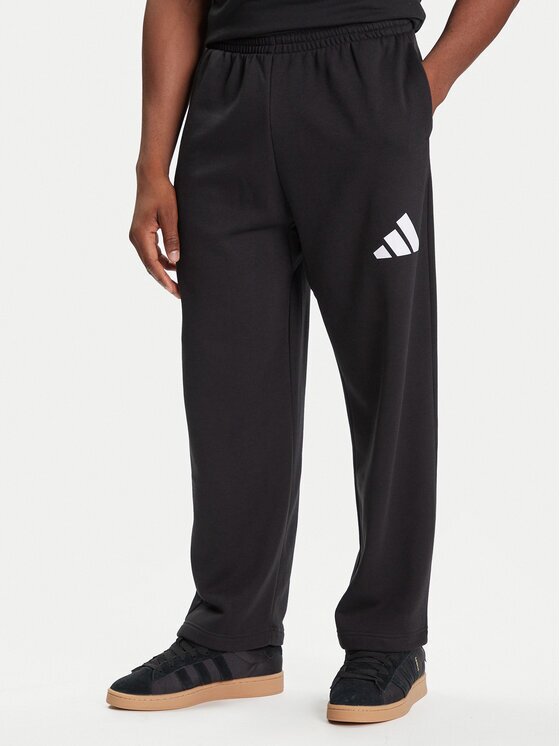 adidas Долнище анцуг Essentials JF3567 Черен Loose Fit
