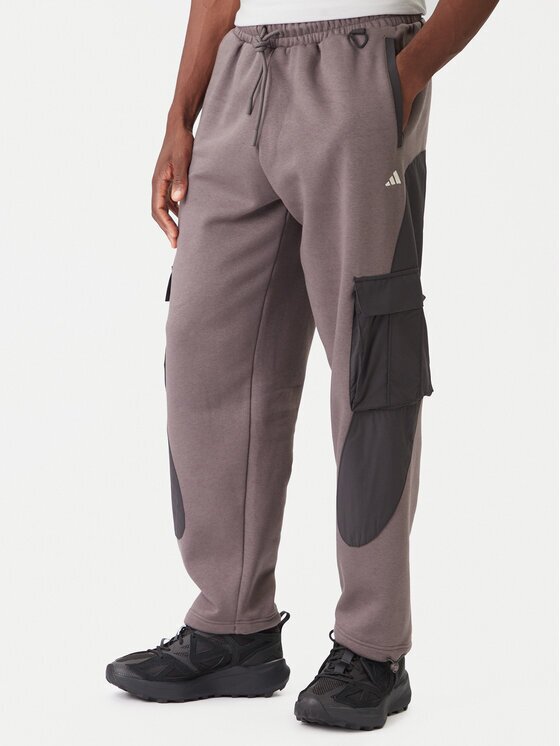 adidas Долнище анцуг JV8022 Кафяв Regular Fit