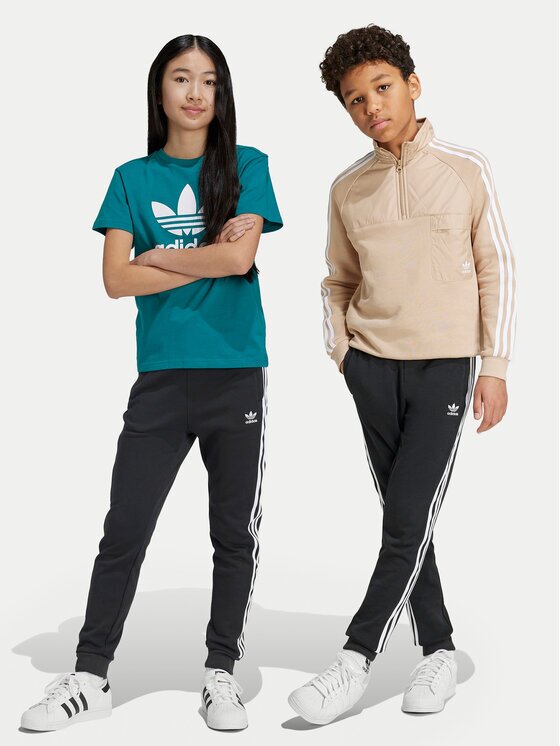 adidas Долнище анцуг Trefoil IY7484 Черен Regular Fit