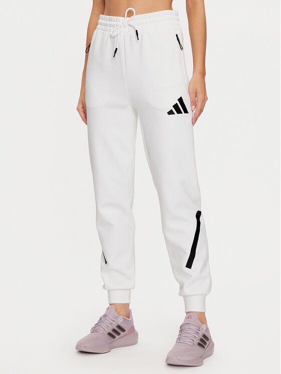 adidas Долнище анцуг Z.N.E. JE7843 Бял Regular Fit