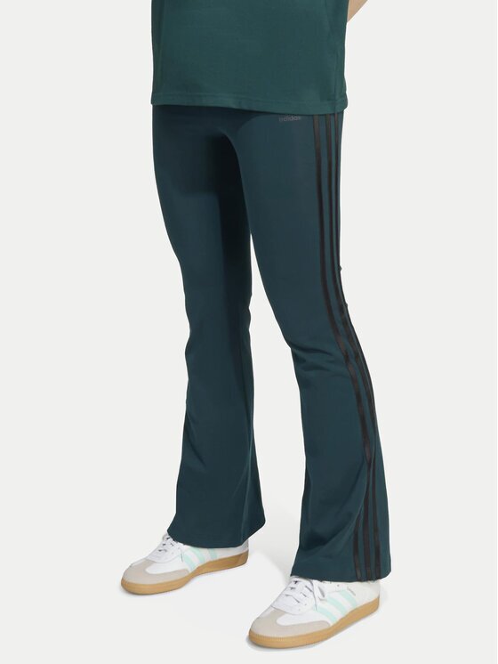 adidas Клин adicolor JV8617 Зелен Slim Fit