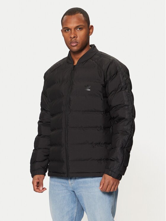 adidas Пухено яке IZ1841 Черен Regular Fit