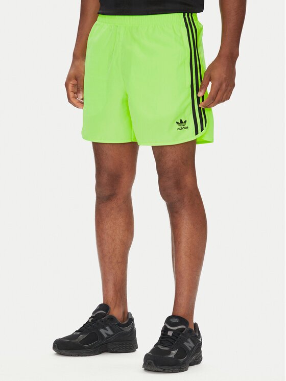 adidas Спортни шорти adicolor Classics Sprinter JY1269 Зелен Regular Fit