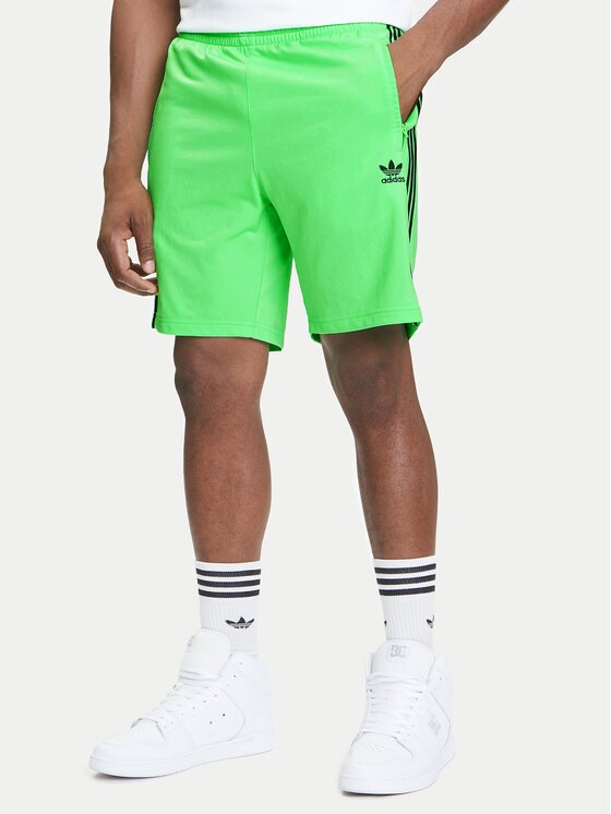 adidas Спортни шорти adicolor Firebird JY1340 Зелен Regular Fit