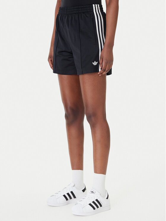 adidas Спортни шорти Firebird Classic KD5569 Черен Regular Fit