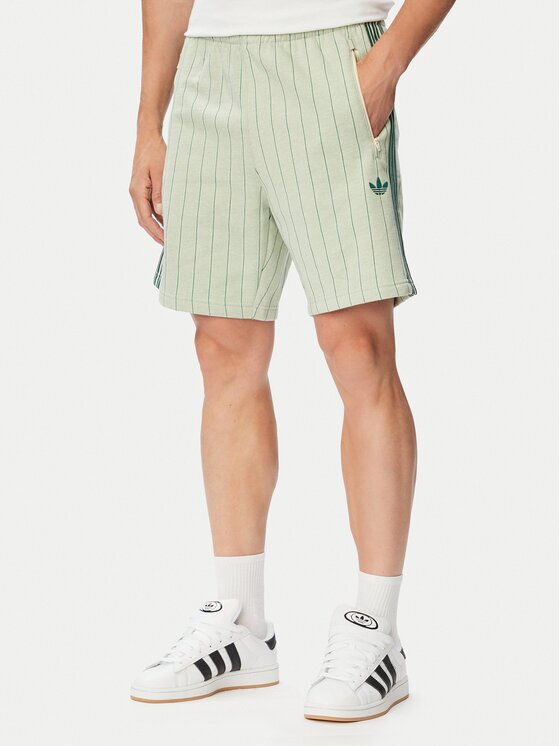 adidas Спортни шорти Pinstripes KT4328 Светлозелен Regular Fit