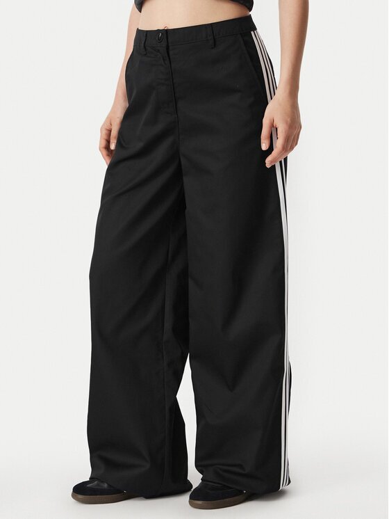 adidas Текстилни панталони Tailored KS9370 Loose Fit