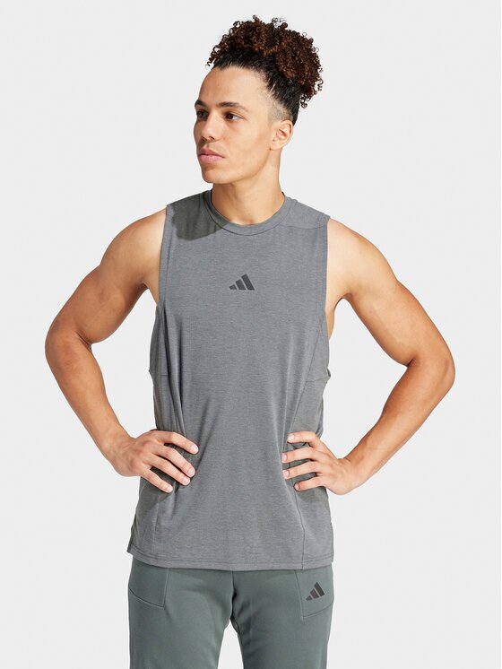 adidas Тениска от техническо трико Designed for Training IS3819 Сив Regular Fit