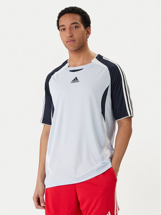 adidas Тишърт adicolor Teamgeist KD5849 Светлосиньо Regular Fit