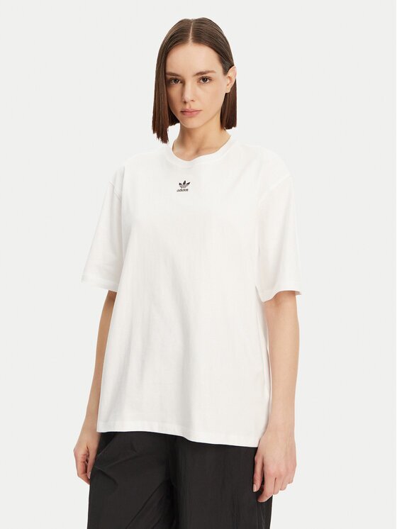 adidas Тишърт Essentials Boyfriend JC8967 Oversize