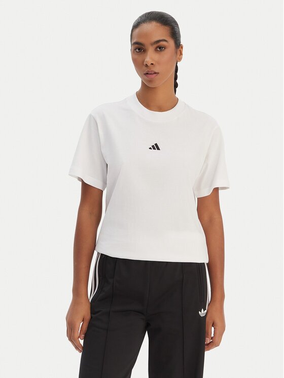 adidas Тишърт Essentials Small Logo JC5944 Бял Regular Fit