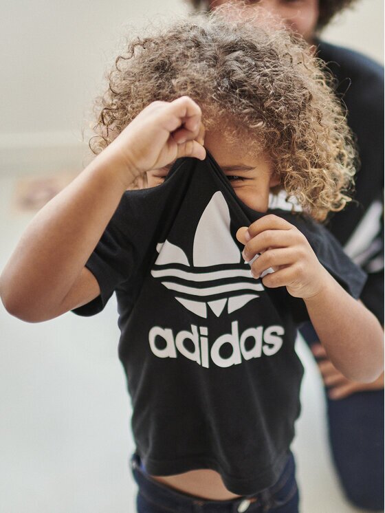 adidas Тишърт Trefoil DV2829 Regular Fit