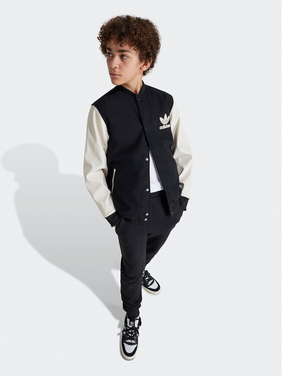 adidas Яке бомбър adicolor IY7505 Черен Regular Fit