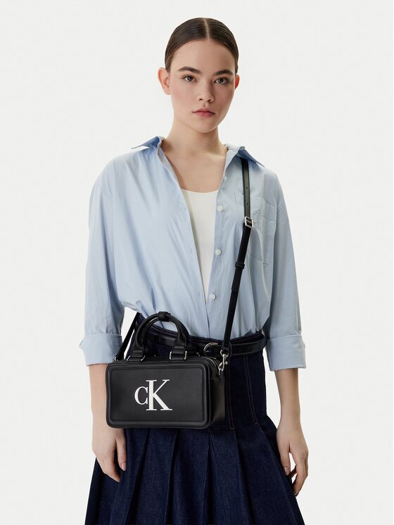 CALVIN KLEIN Дамска чанта Bold Ck Bauletto Crossbody LV04F3411G Черен