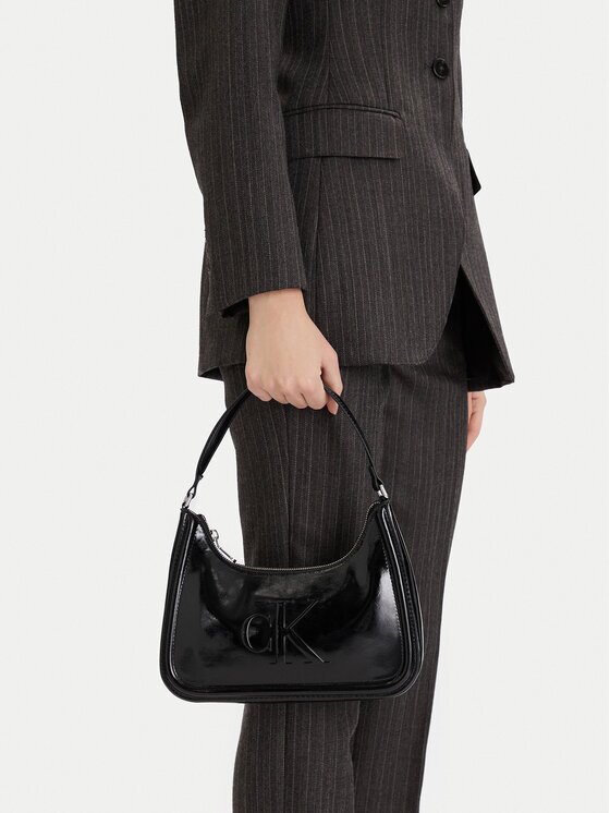CALVIN KLEIN Дамска чанта Bold Ck Metallic Shoulder Bag LV04F3332G Черен